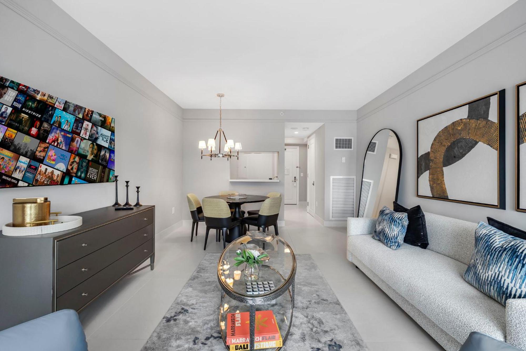Apartment At 34th Floor! W Views From The Heights 4s *