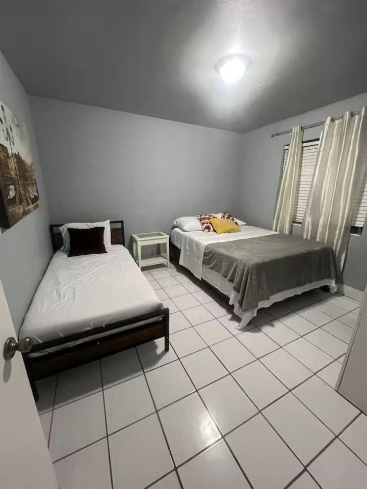 Serene - Private In Shared * Miami