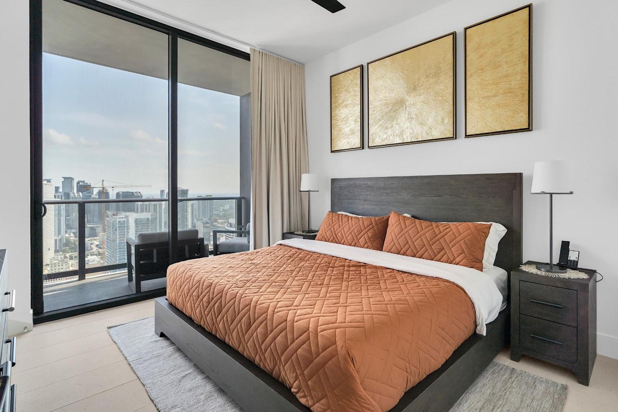 1bd Penthouse With Stunning & Water Views Apartment Miami