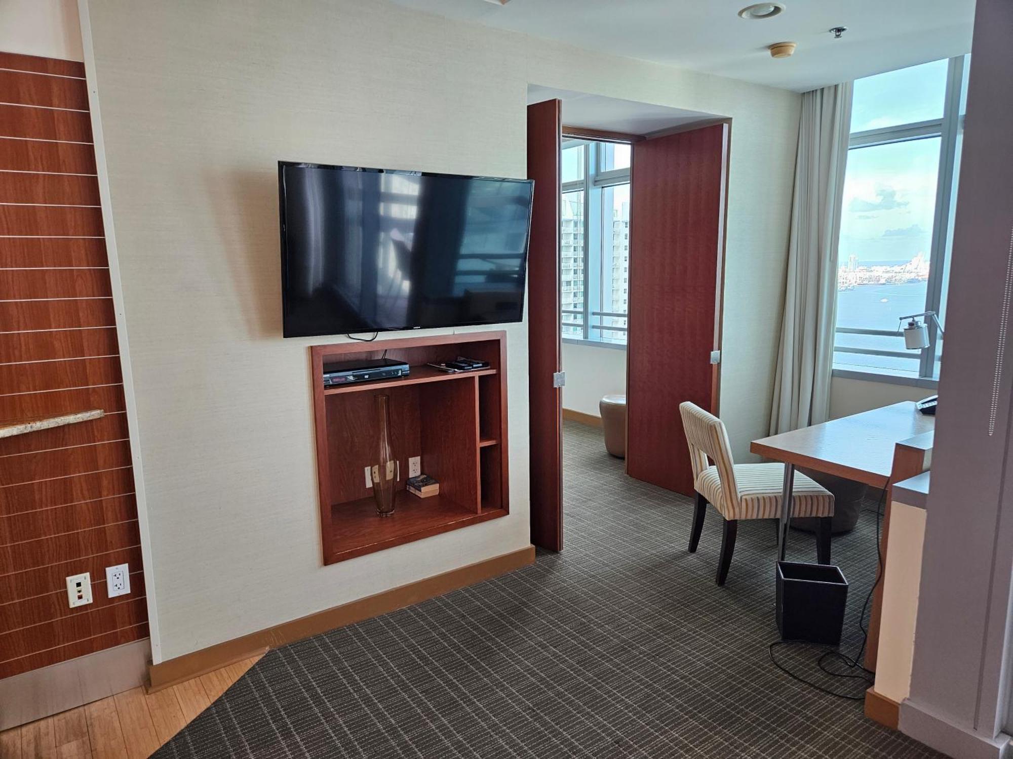 Conrad Apartment Miami