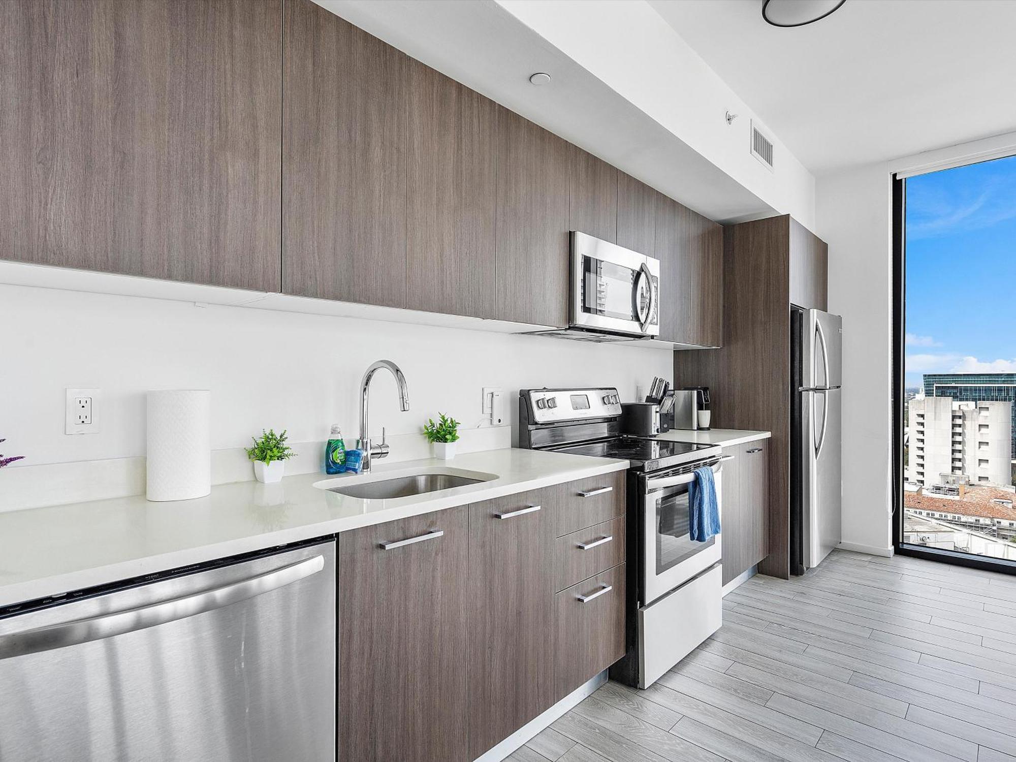 New! X Lounge V - High-rise With Rooftop Pool In Downtown * Miami