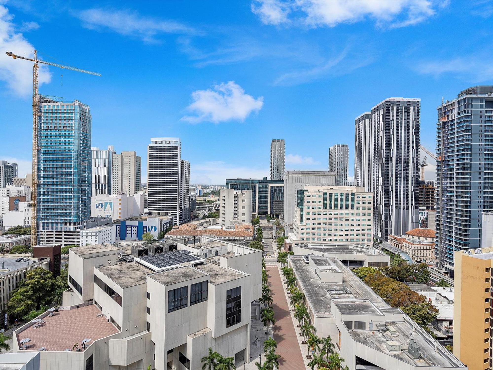 Aparthotel New! X Lounge V - High-rise With Rooftop Pool In Downtown Miami