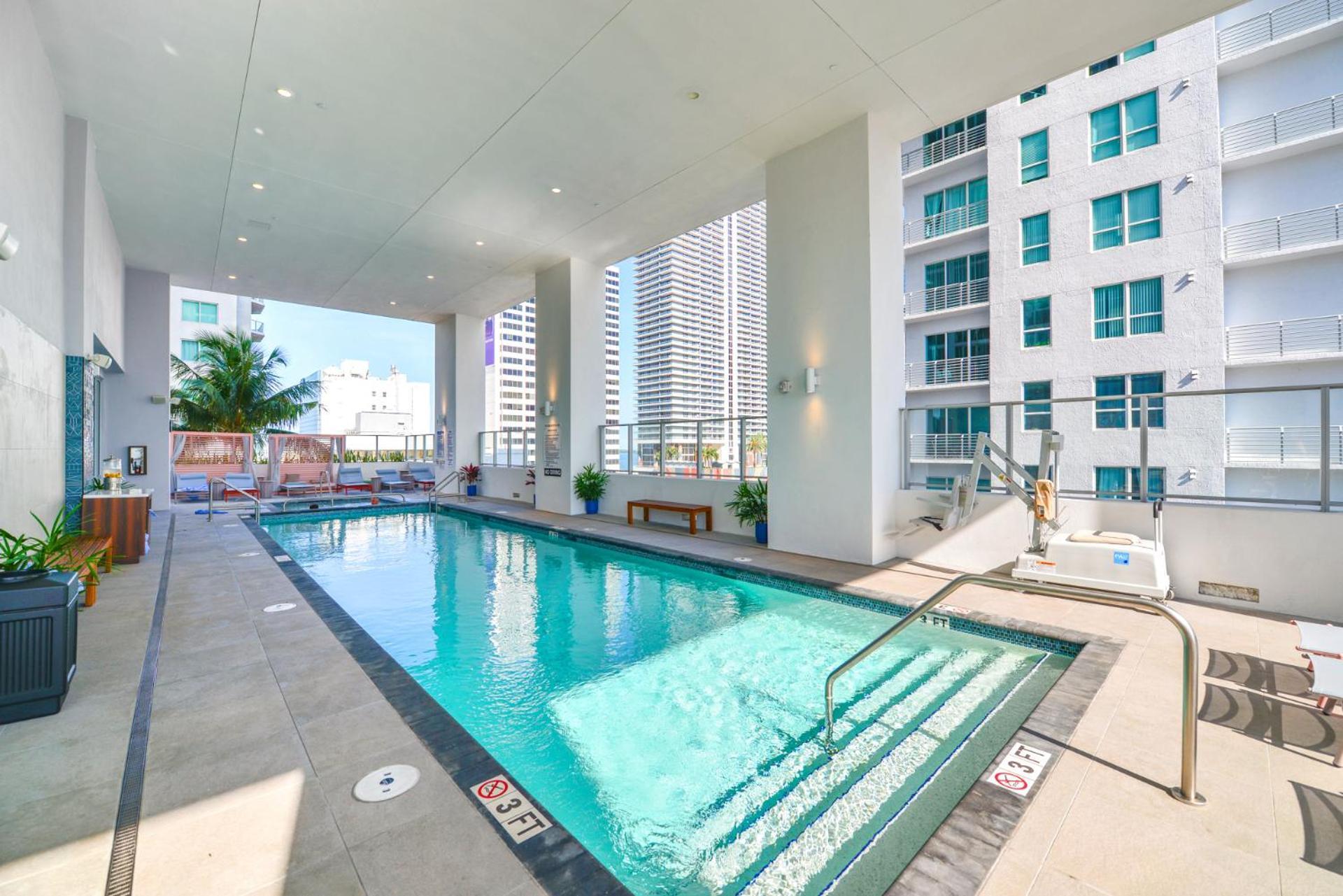 Urban Escape Steps From Adventures Miami