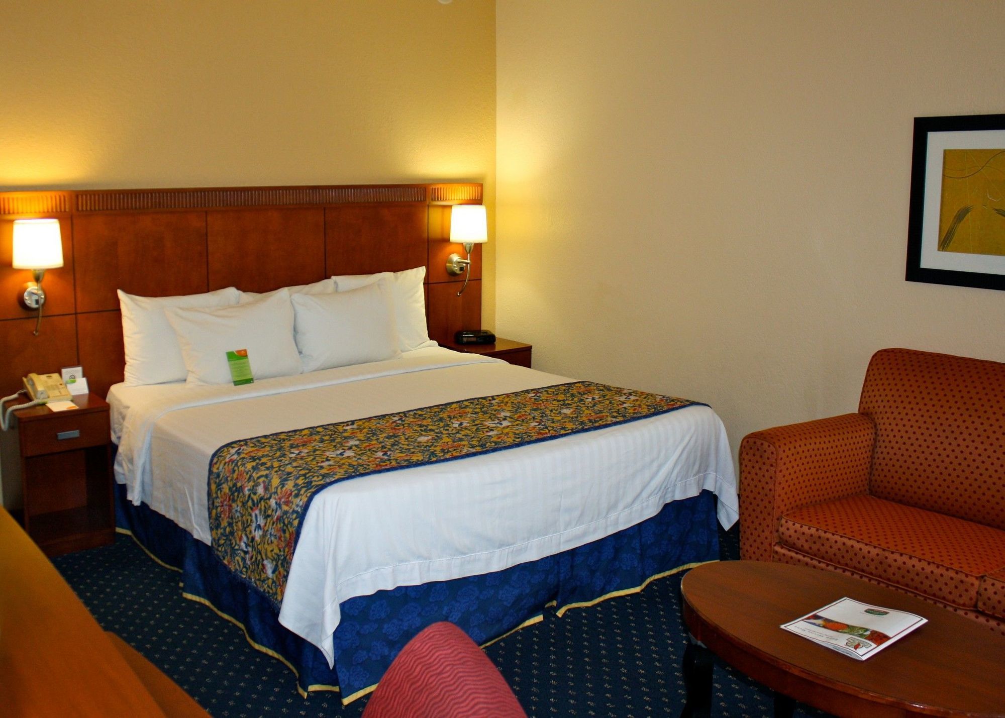 Hotel Courtyard Airport West Doral Miami