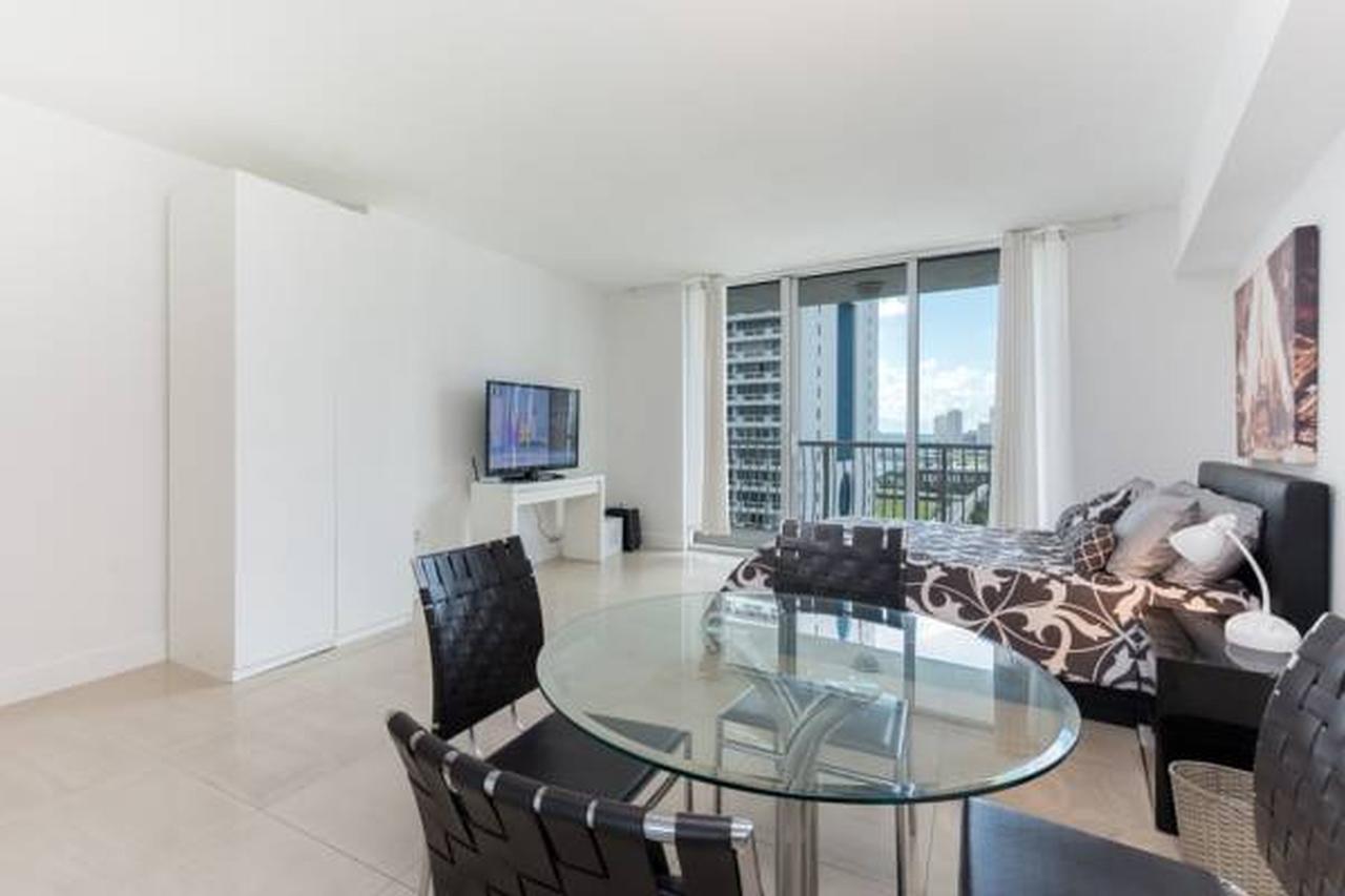 Opera Tower Apartment