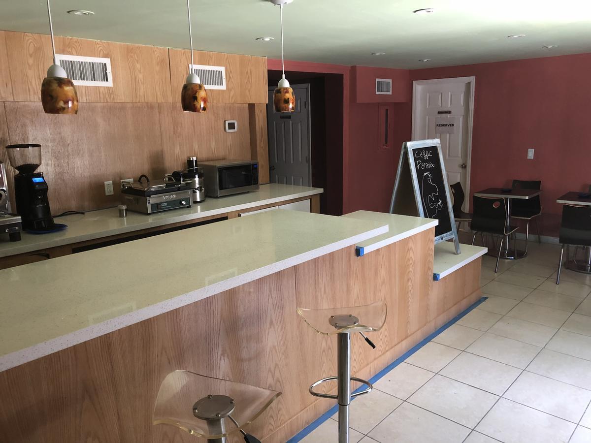 Oqp Vacations Hostel