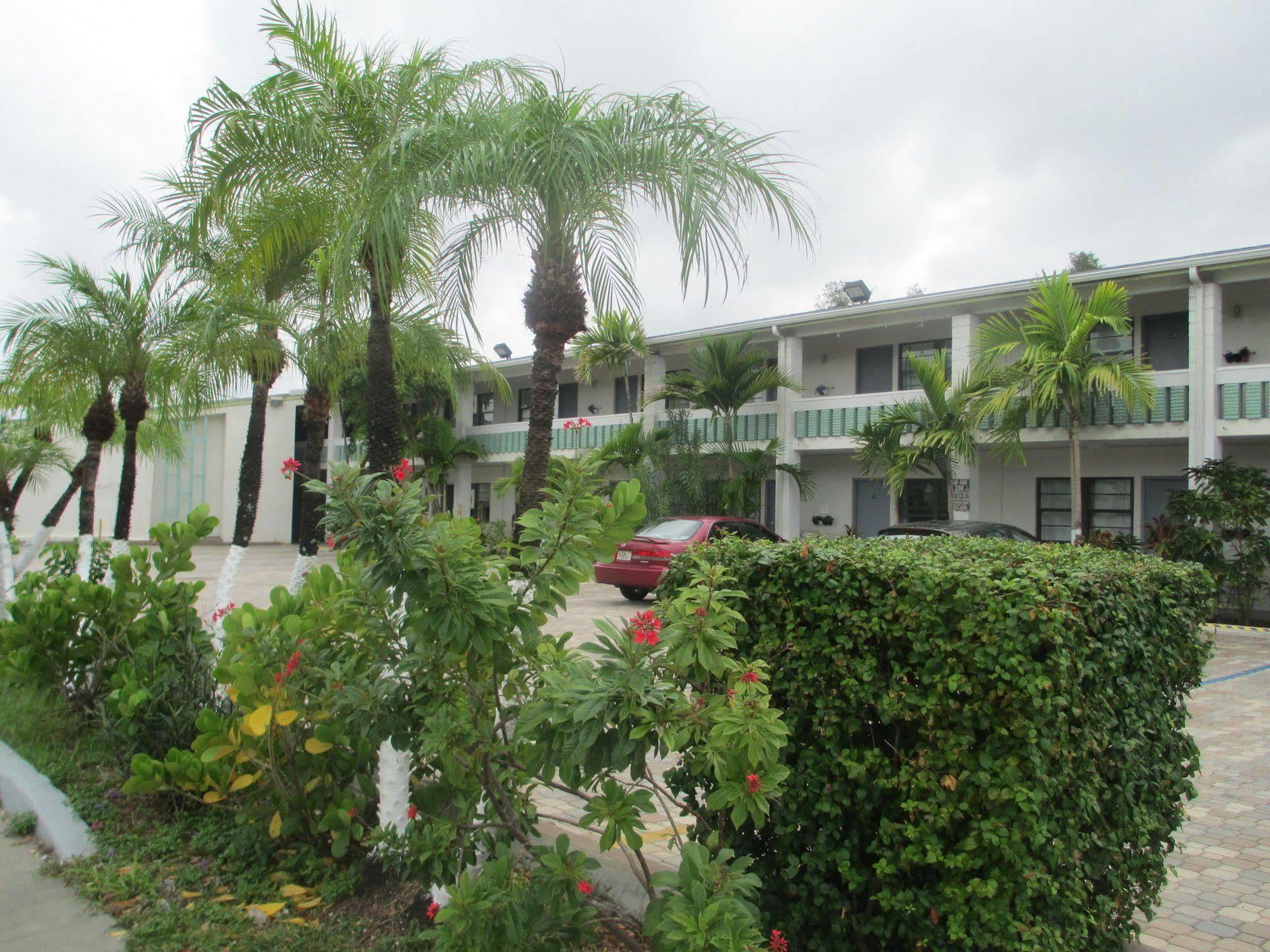 Shalimar Motel 3*