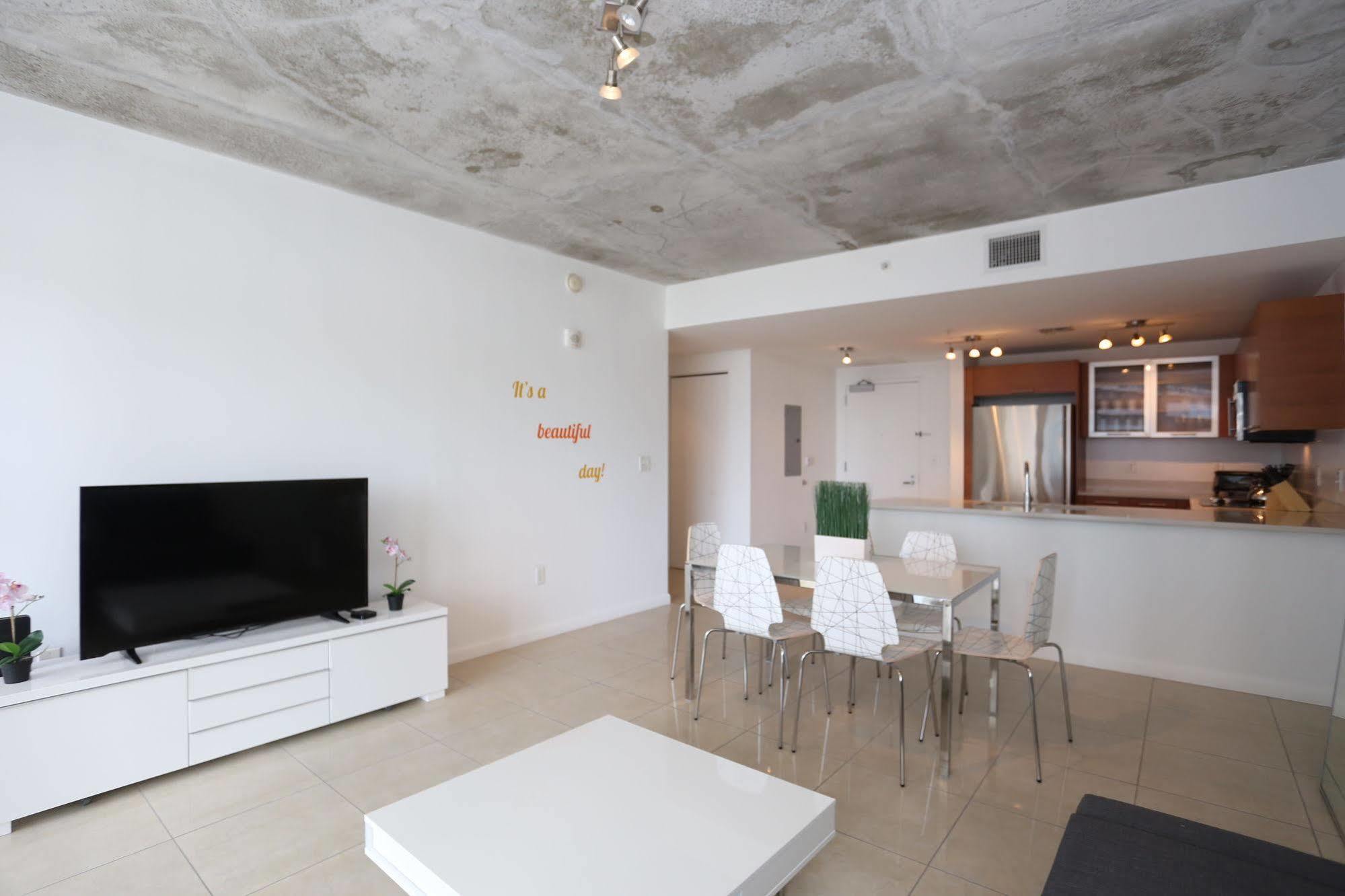 Sky At Midtown Apartamento *
