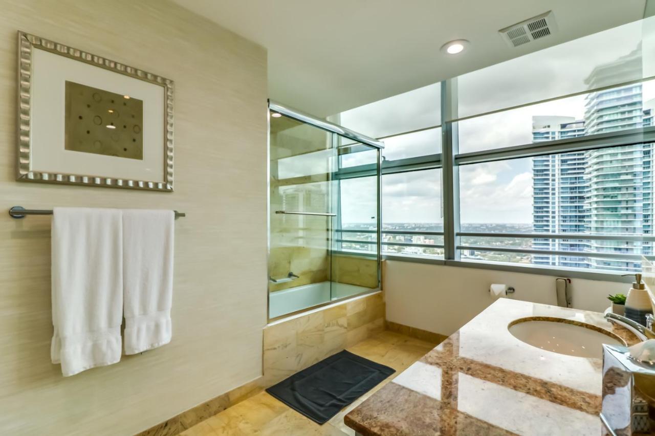 Luxury 3 Bedroom Full Service