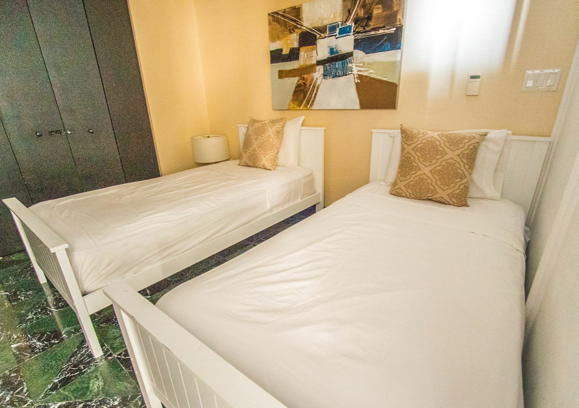 Brickell By Yourent Hotel