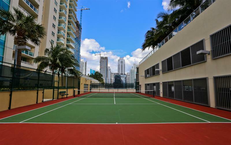Nuovo At Brickell-downtown * Miami