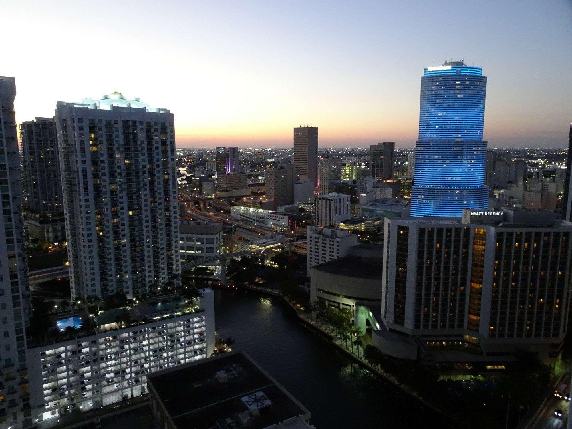 Brickell By 1sthomerent *