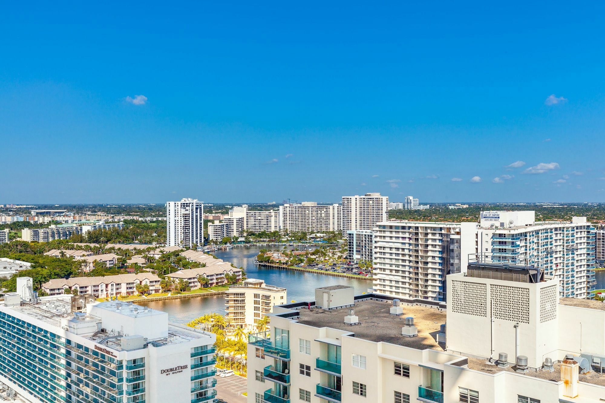 2/2 Hyde 1704 * Miami