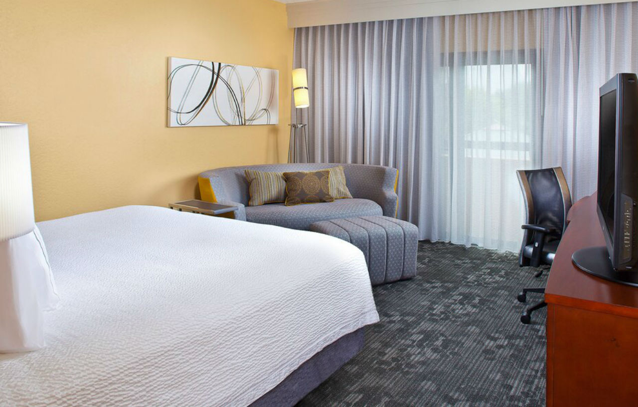 Hotel Courtyard Airport West Doral Miami