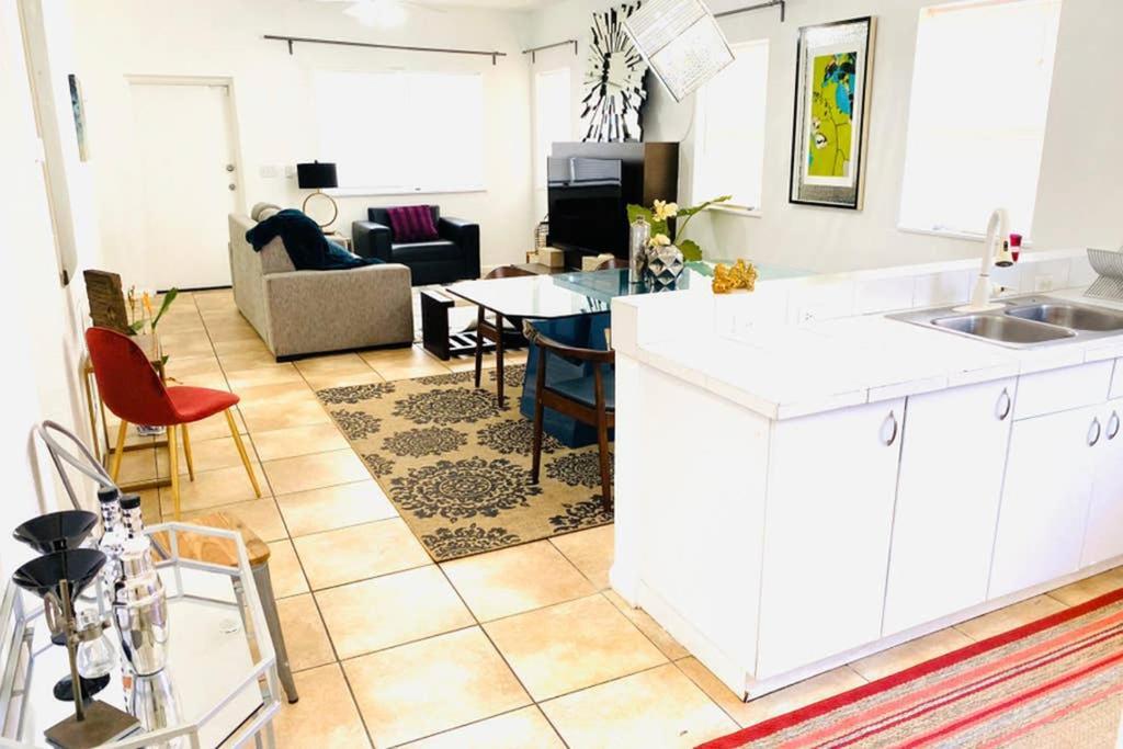 Casa de férias Xanadu Villas - 3 Bedroom House Or 2 Bedroom Miami