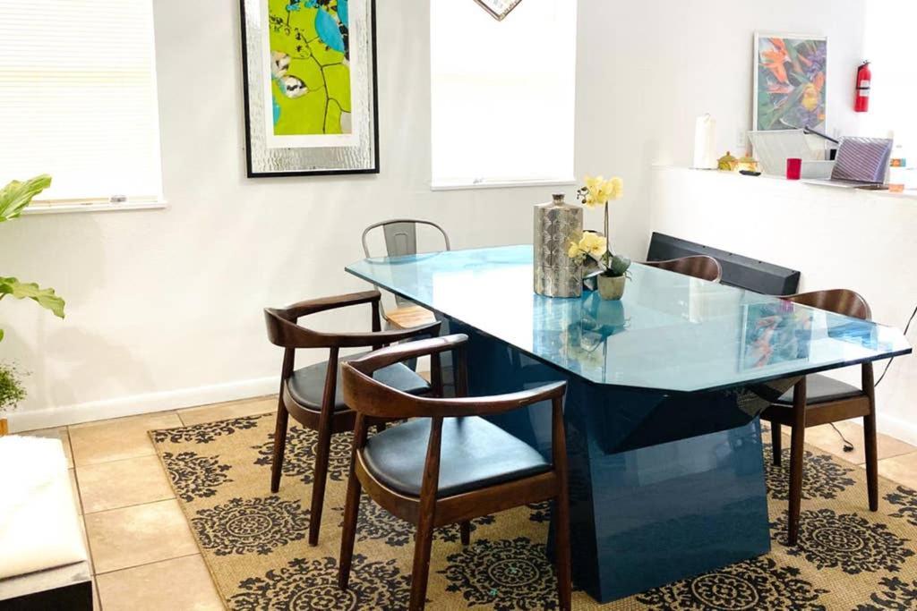 Casa de férias Xanadu Villas - 3 Bedroom House Or 2 Bedroom Miami