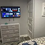 Modern Home, Great Location Miami-Wynwood Dwtn Mia