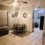 Our Cozy House In The Middle Of Miami