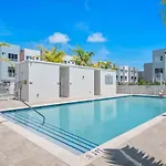 Lofts Of Aventura