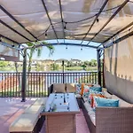 Spacious Miami Retreat With Grill, Pool And Dock!