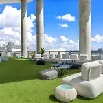 Apartment Breathtaking Views Near Bayfront Park