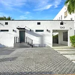 Villa 1