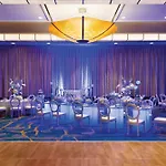 Hilton Miami Airport Blue Lagoon