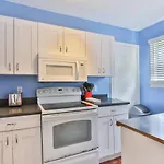 Coral Gables Picasso Apt In Art Building With Patio