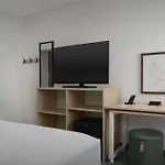 Spark By Hilton Miami Doral