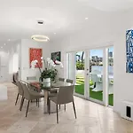 Waterfront Paradise 4 Bd Villa Miami Breeze With Pool