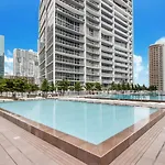 Icon Brickell Water And City Views