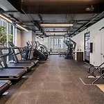 Huge Studio Pool & Gym - Explore Miami\'S Heat