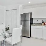 Colorful Studio In Wynwood By Sonder