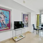 Posh Studio In Brickell By Sonder