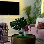 Playful Studio In Wynwood By Sonder