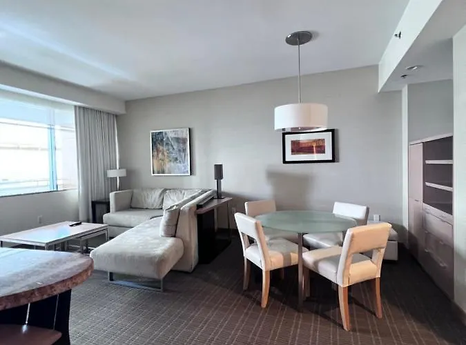 Mayfield Ocean Condo At Aka Hotel