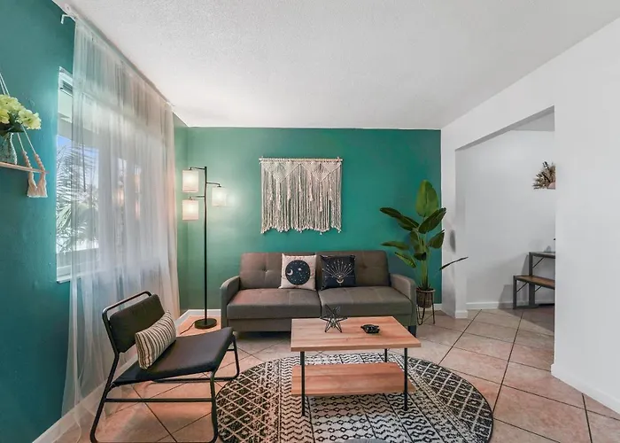 Specious 2 Bedroom Unit In Miami Near Brickell