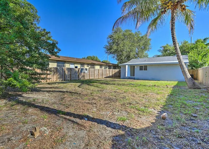 Pet-Friendly Miami House About 8 Mi To Beaches!