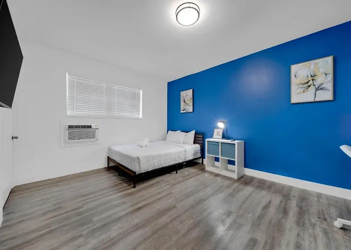 Enchanting Studio In Little Havana