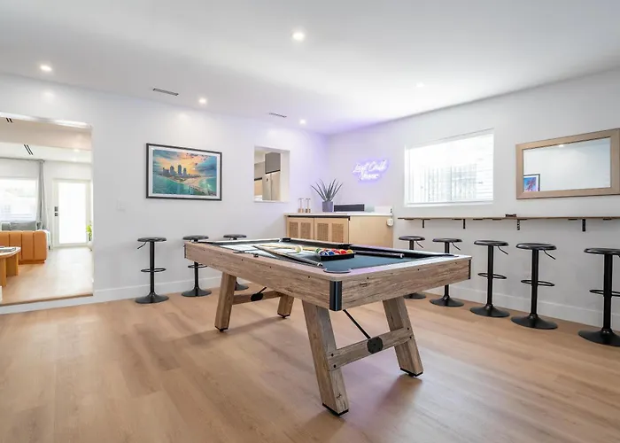 5Br Hottubpooltableminigolf 7 Min To Wynwood