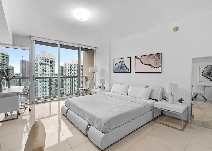 Studio In Miami Brickell Business District Icon Residences