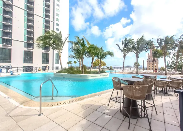 Luxurious 3 Bedroom With A View