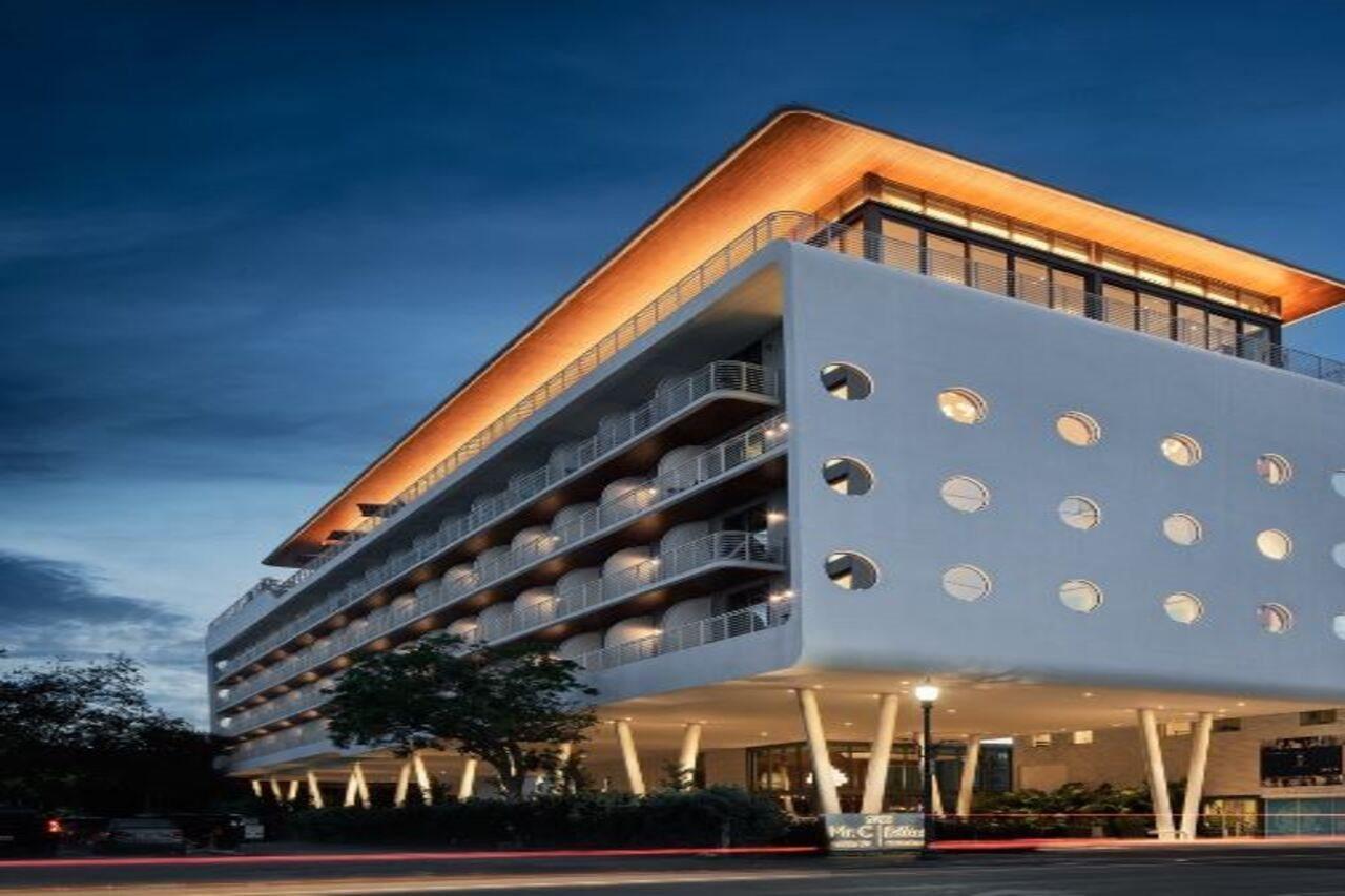 Mr. C - Coconut Grove Hotel 5*