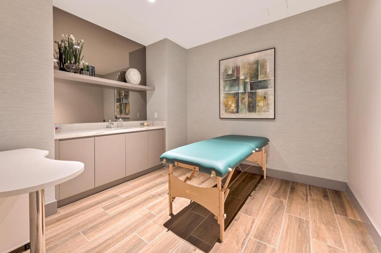 Luxury In Downtown Doral Apartment