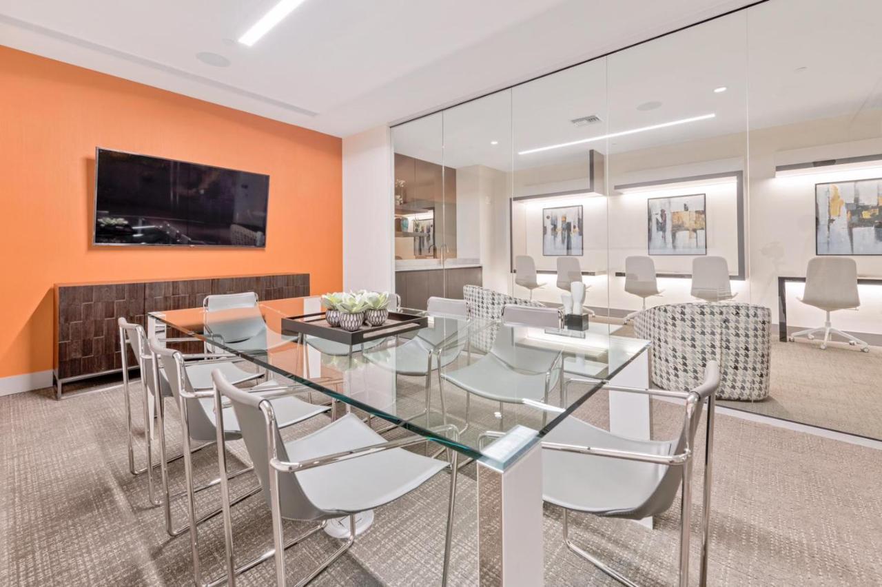 Luxury In Downtown Doral