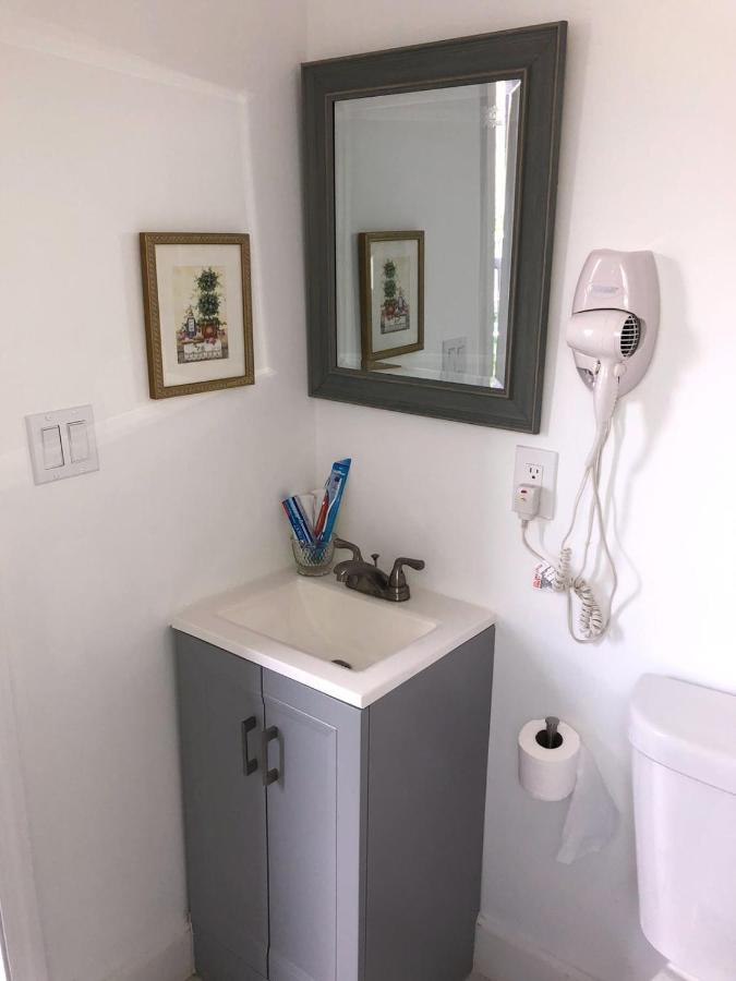 Cozy Aqua Private With Parking Homestay Miami