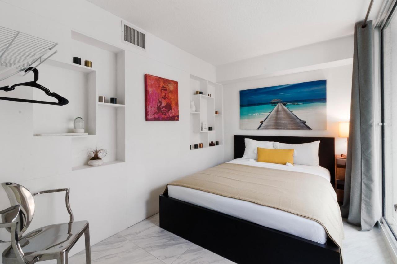 Downtown Brickell Popular 4 Bedrooms Bayview Apartment Miami
