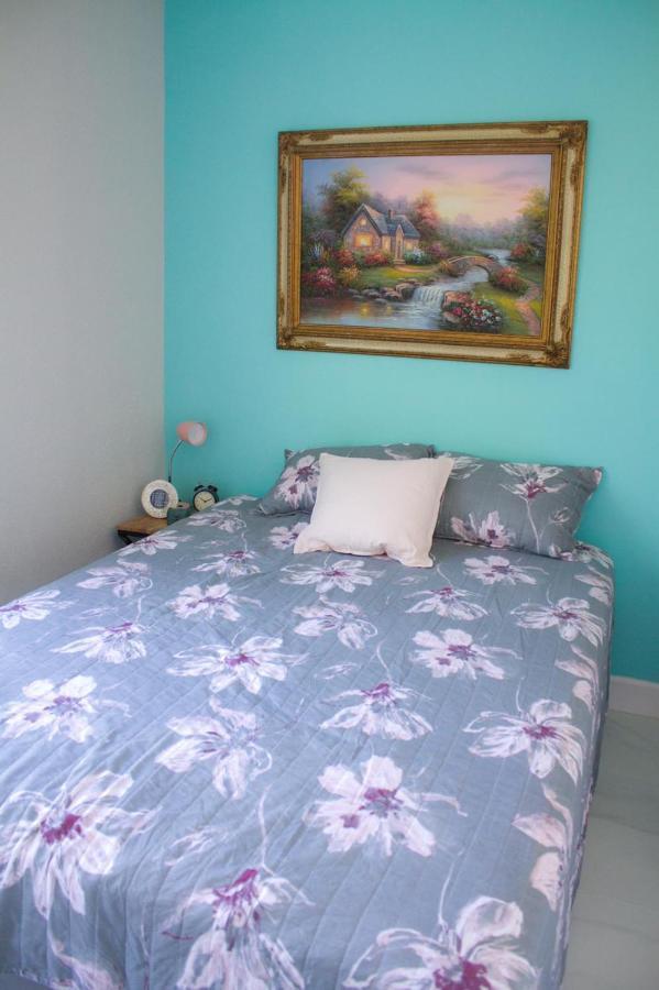 Cozy Aqua Private With Parking Homestay