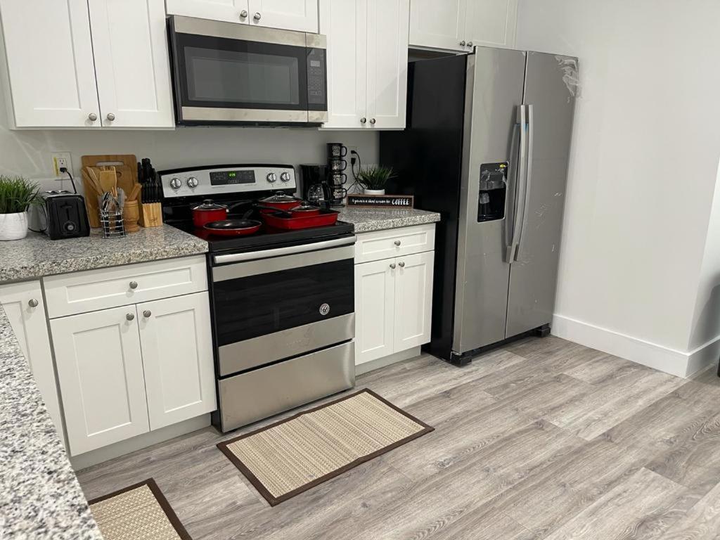 New Modern Cozy Apt Mins Away From South Beach And Wynwood Includes Free Parking