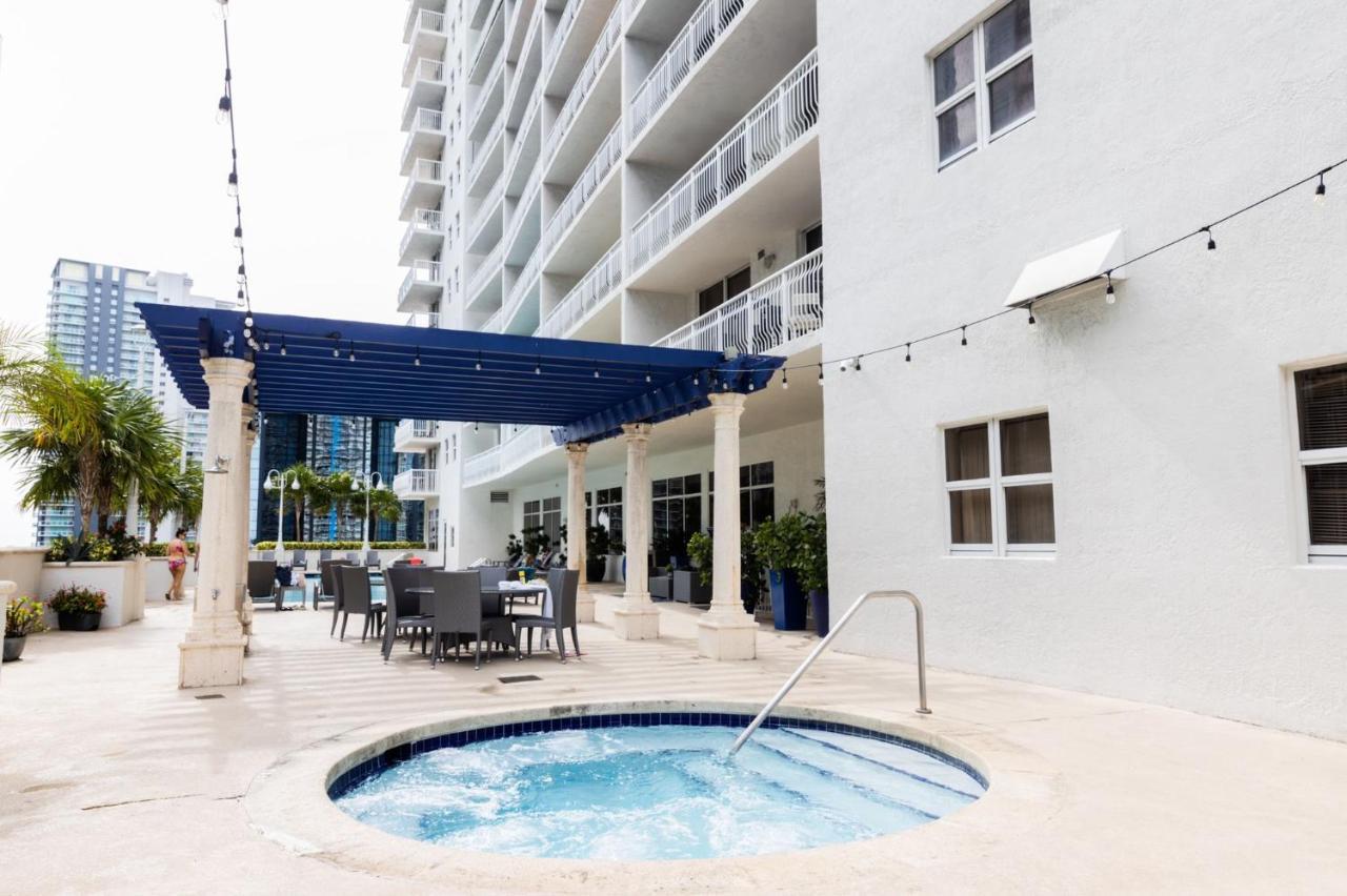 Modern And Luxurious Brickell Aparthotel